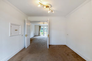 Dining Room- click for photo gallery